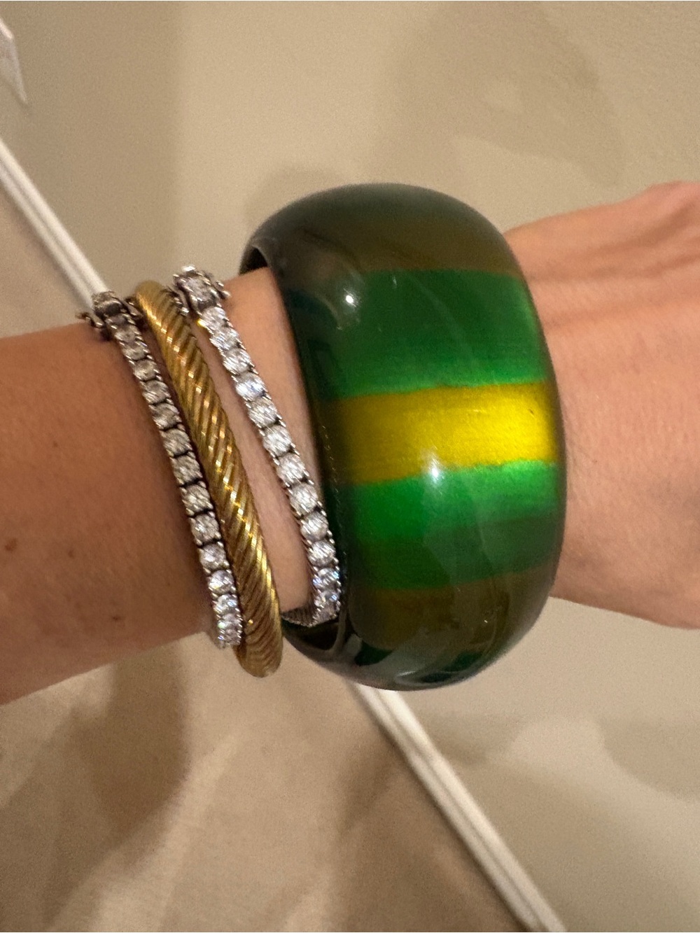Rare Lemon Lime Vintage Lucite Bangle Bracelet - Women Jewelry